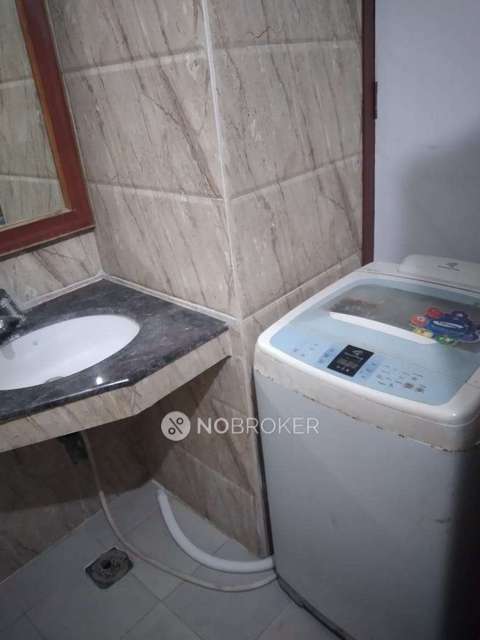 PG for Anyone in 84b, 3rd Cross Street