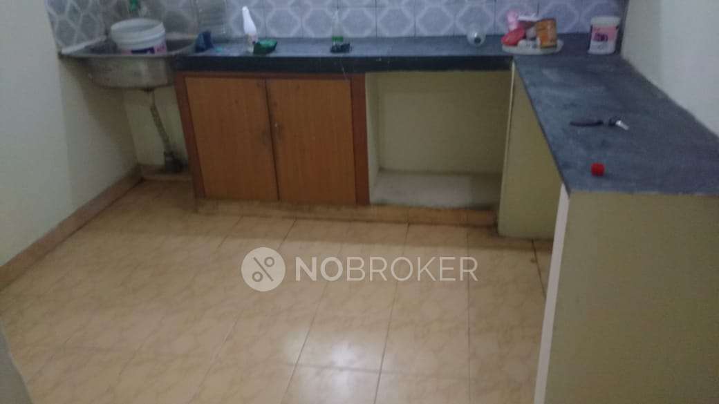 1 BHK Flat In V.j.flats For Sale  In Pari Nagar