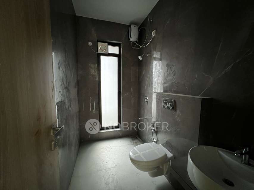 3 BHK Flat In Tejal Apartment, Dadar East For Sale  In Dadar East