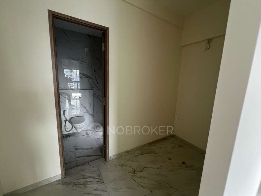 3 BHK Flat In Tejal Apartment, Dadar East For Sale  In Dadar East