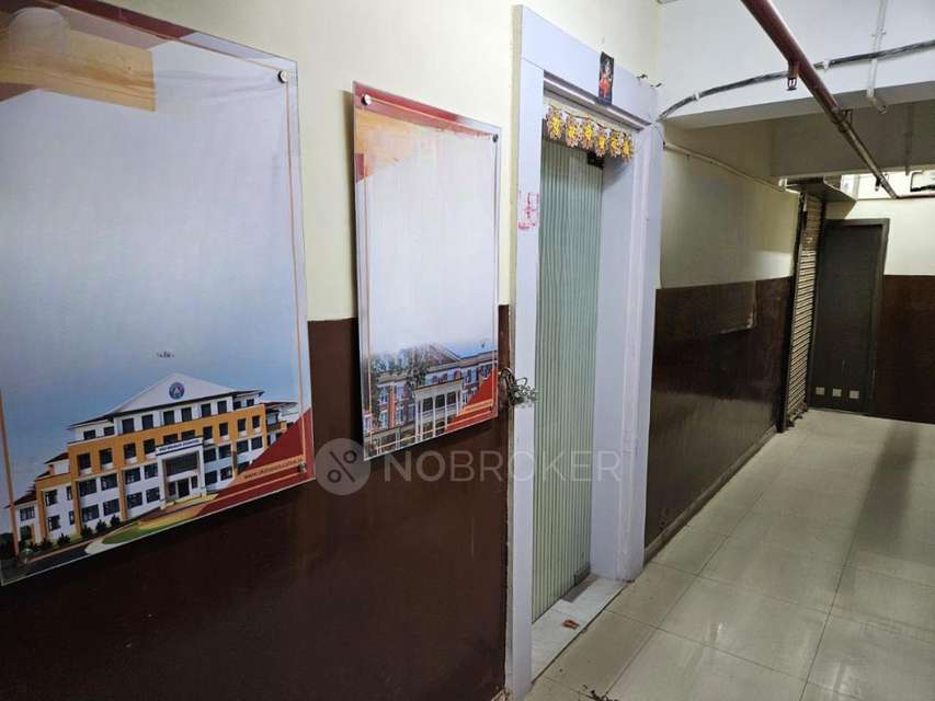 Office Space in Sector 18, Noida for Rent 