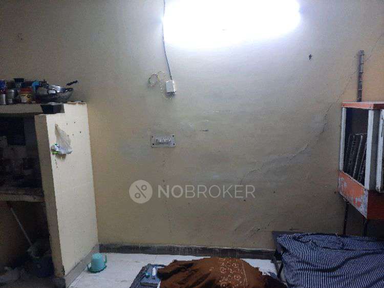 Single Room for Male In 1 BHK  In Apartment  In 1143, Mahipalpur Extension, Mahipalpur, New Delhi, Delhi 110037, India