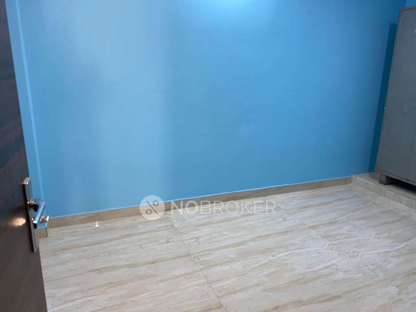 2 BHK Flat For Sale  In Dwarka Mor 