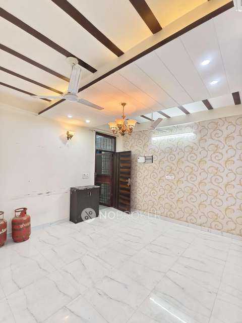 3 BHK Flat In Shreeja Apartments For Sale  In Sector 105