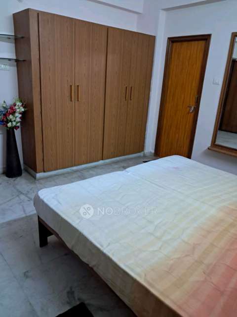 Single Room for Female In 3 BHK  In Nagarjuna Dreamland In Kompally, Hyderabad