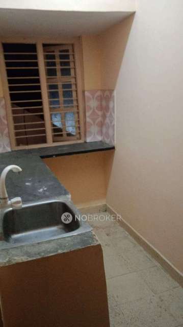 1 BHK House for Rent  In Arakere Govt Hospital