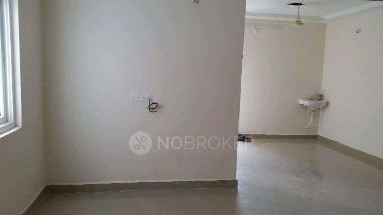 2 BHK Flat In Sri Ganaga Fortune Towers For Sale  In Sri Ganga Fortune Towers