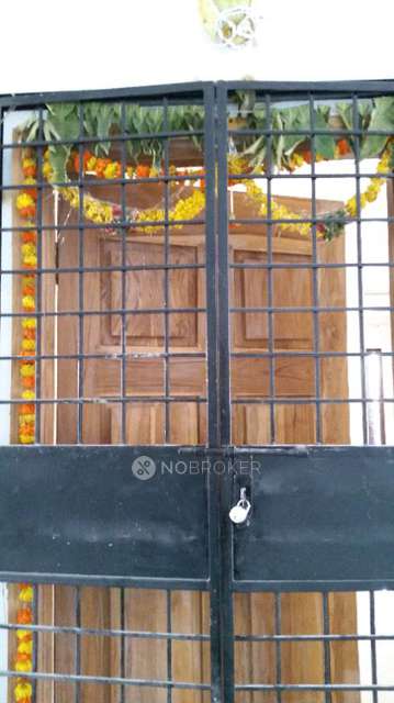 2 BHK Flat In Sri Ganaga Fortune Towers For Sale  In Sri Ganga Fortune Towers