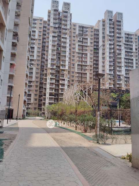 3 BHK Flat In Mahagun Mywoods For Sale  In Greater Noida