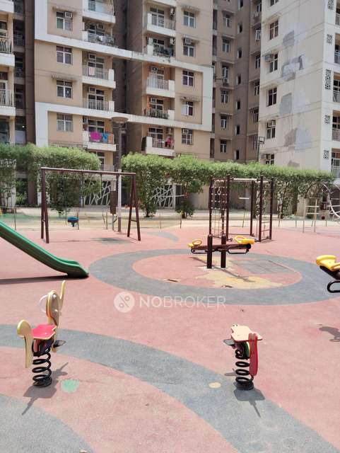 3 BHK Flat In Mahagun Mywoods For Sale  In Greater Noida