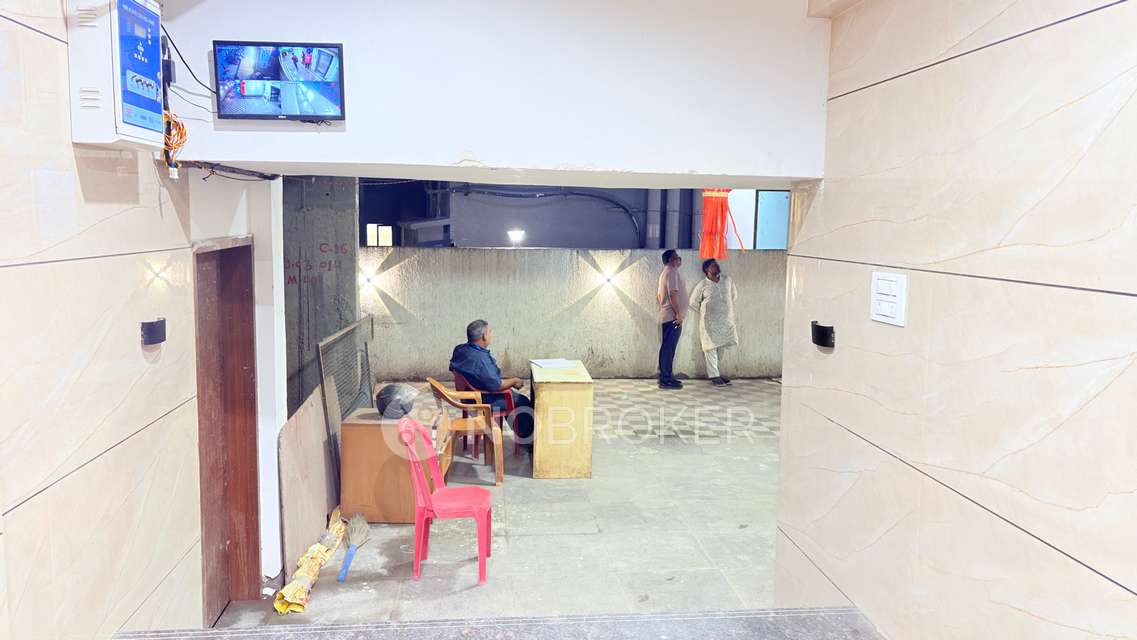 1 BHK House For Sale  In Chinchpokli,