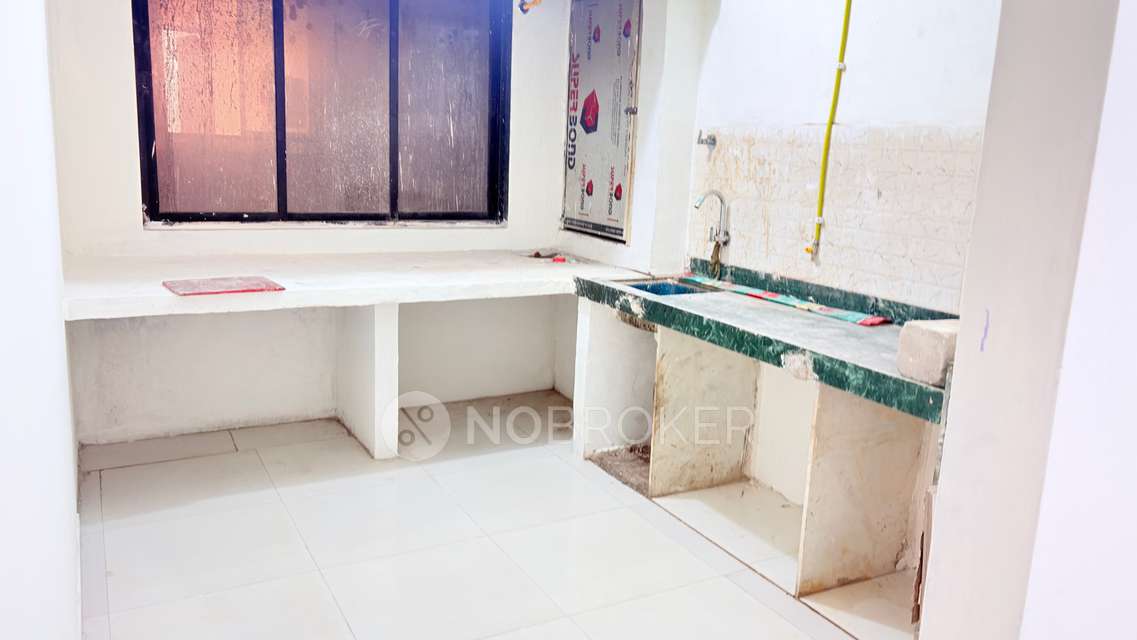 1 BHK House For Sale  In Chinchpokli,