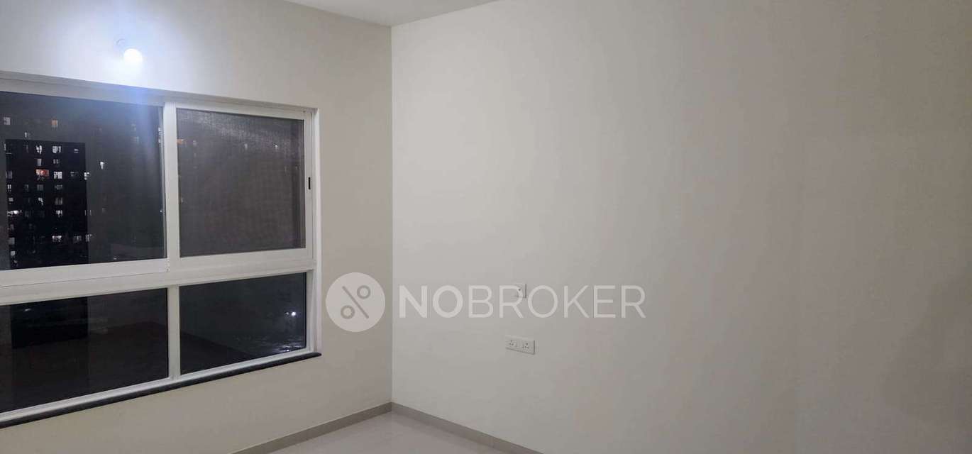 2 BHK Flat In Raheja Sterling, Nibm For Sale  In Nibm