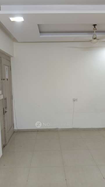 2 BHK Flat In Mahavir Trinket For Sale  In Bhandup West