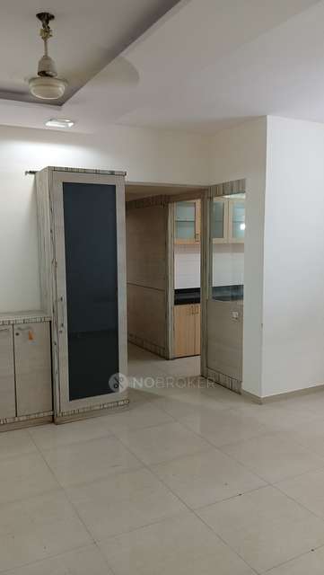 2 BHK Flat In Mahavir Trinket For Sale  In Bhandup West