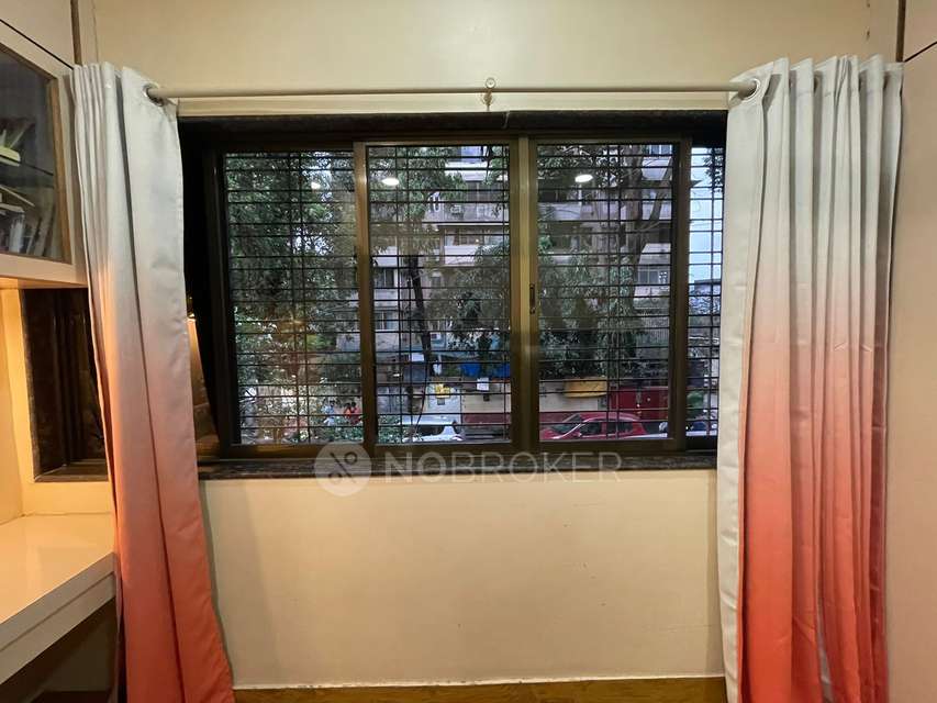 2 BHK Flat In Ashoka Apartment, Colaba For Sale  In Colaba