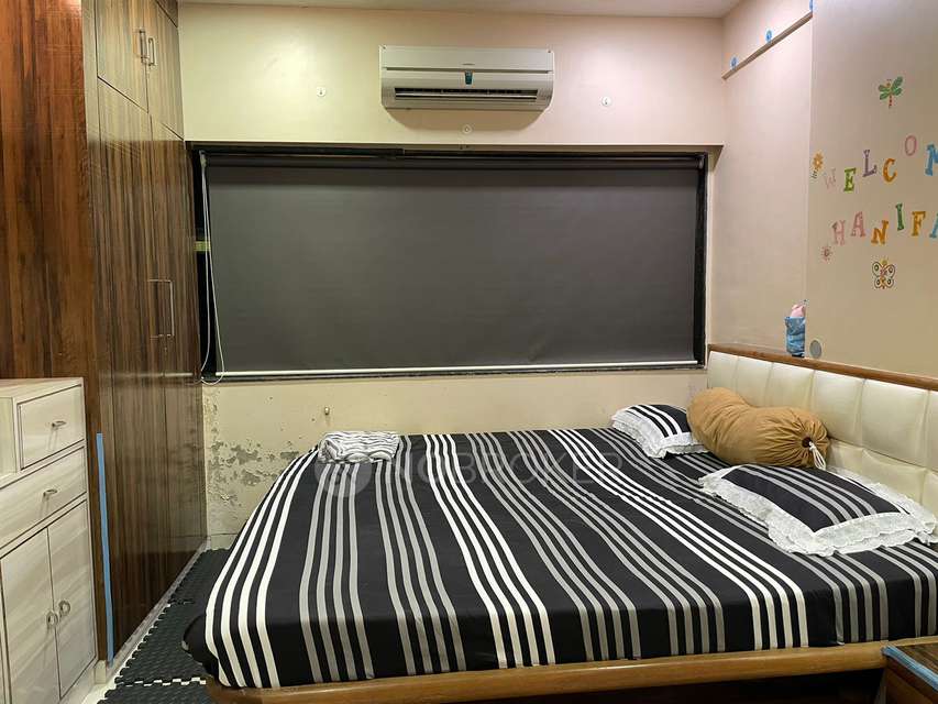 2 BHK Flat In Ashoka Apartment, Colaba For Sale  In Colaba