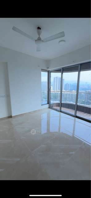 2 BHK Flat In Triumph Siddhivinayak For Sale  In Borivali East