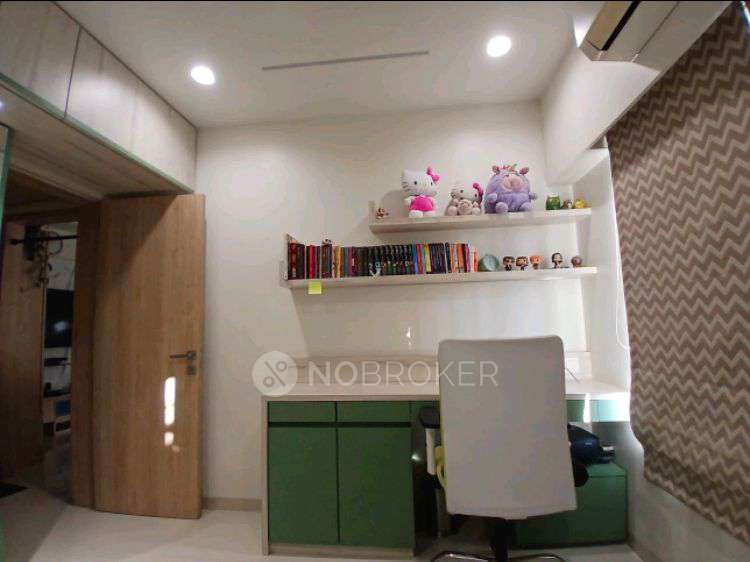 3 BHK Flat In Ashwa Platinum For Sale  In Mulund West, Mumbai