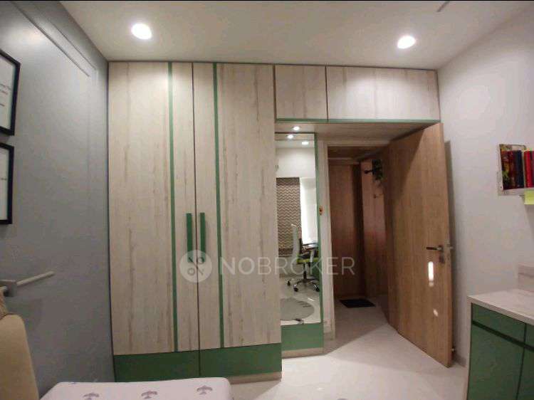 3 BHK Flat In Ashwa Platinum For Sale  In Mulund West, Mumbai