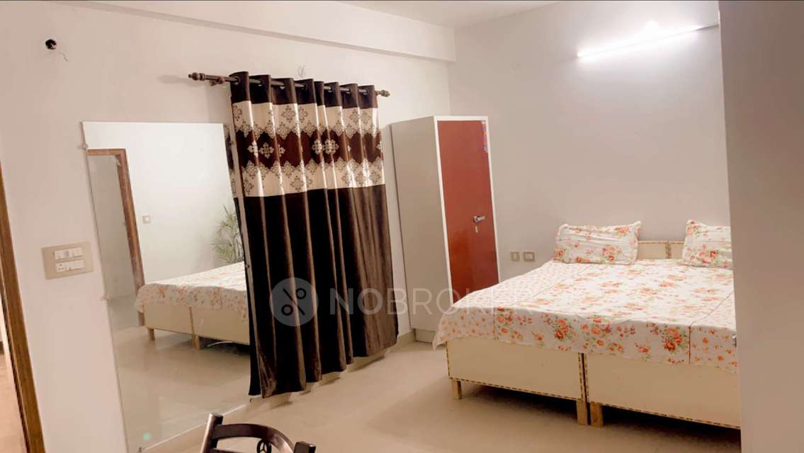 PG for Girls in Sector 71