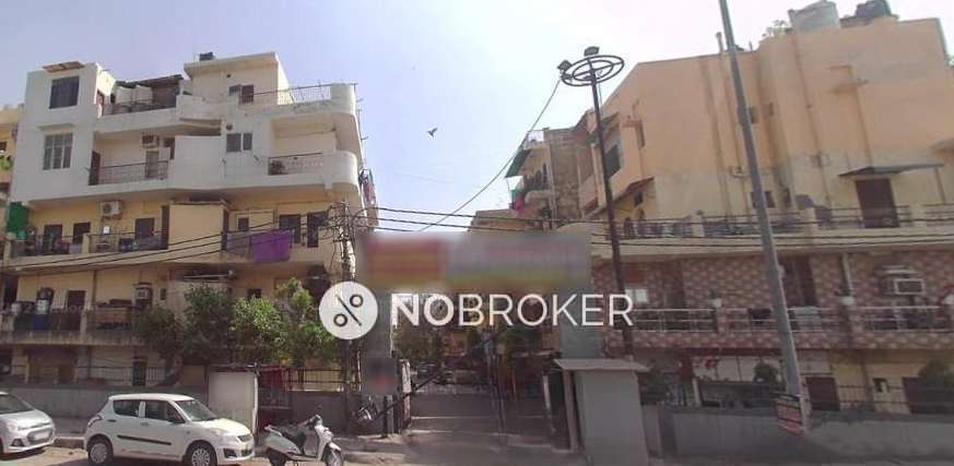 2 BHK Flat In  Gh 8 Paschim Vihar, Delhi For Sale  In Delhi