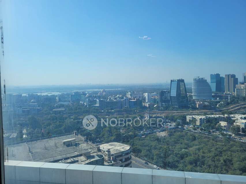 Office Space in Sector 18, Noida for Rent 