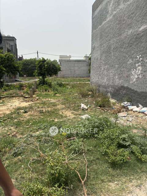 Plot For Sale  In Dharoti Khurd