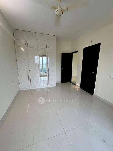 3 BHK Flat In Shriram Park 63 For Sale  In Perungalathur