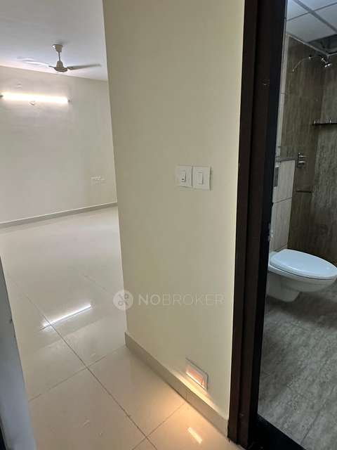 3 BHK Flat In Shriram Park 63 For Sale  In Perungalathur