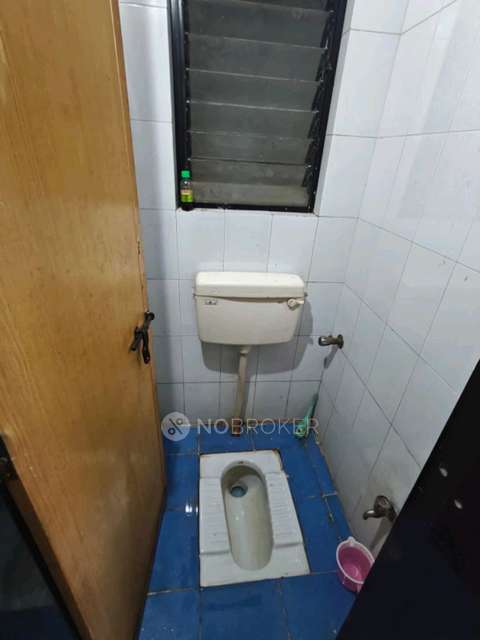 1 RK Flat In More Niwas for Rent  In Gokhalenagar