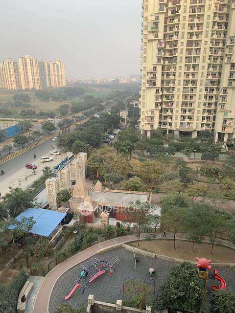 3 BHK Flat In Mahagun Moderne For Sale  In Sector 78