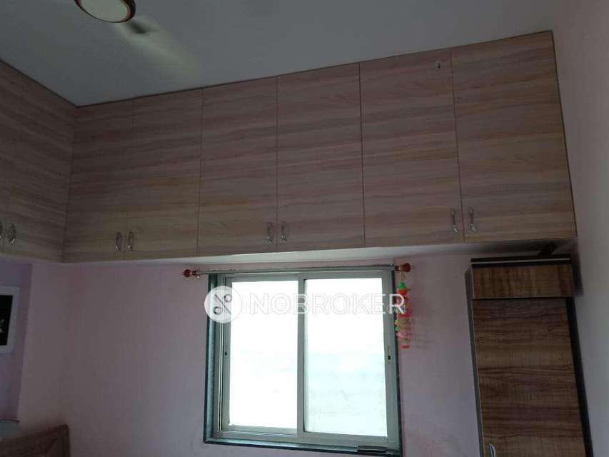 2 BHK Flat In Swapnapurti Apartment for Rent  In Perene 