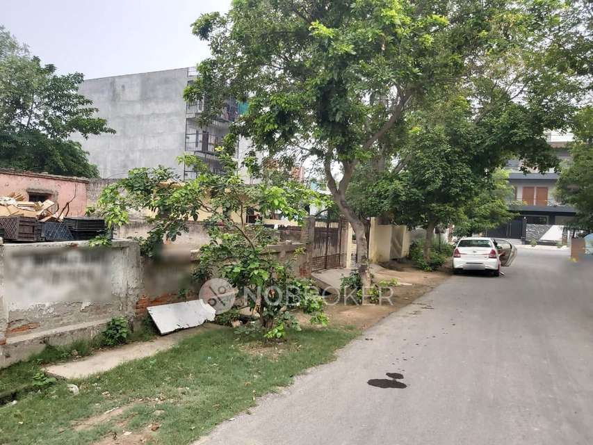 Plot For Sale  In Eta I