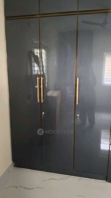 Single Room for Female In 3 BHK  In Astris Flats In Korattur