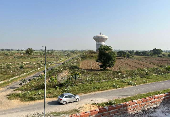 Plot For Sale  In Yeida Residential Plot In Yamuna Express Way Industrial Development Authority Greater Noida