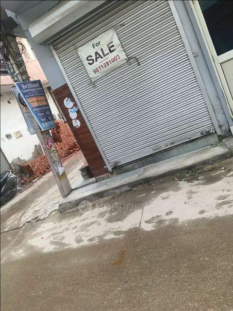 Shop in Sector 8, Gurgaon for sale 