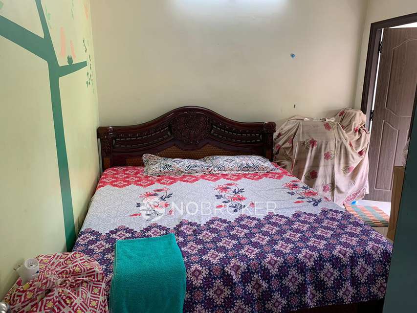 2 BHK Flat In Bm. Shreya Homes For Sale  In Manikonda