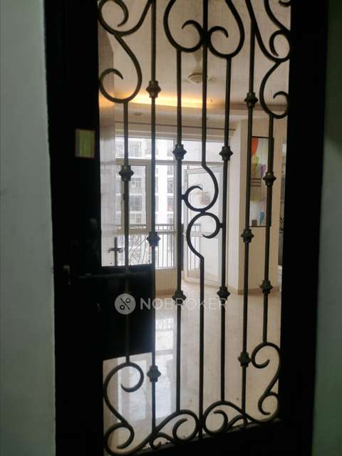 2 BHK Flat In Prateek Wisteria For Sale  In Sector-77
