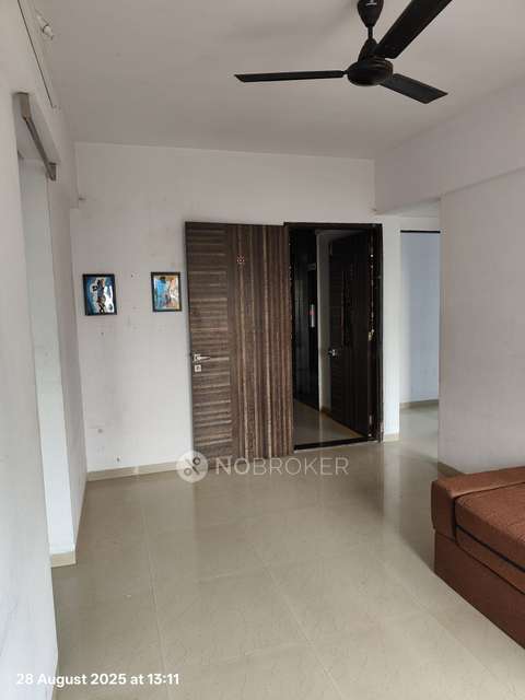 2 BHK Flat In Laxmi Villa For Sale  In Goregaon West