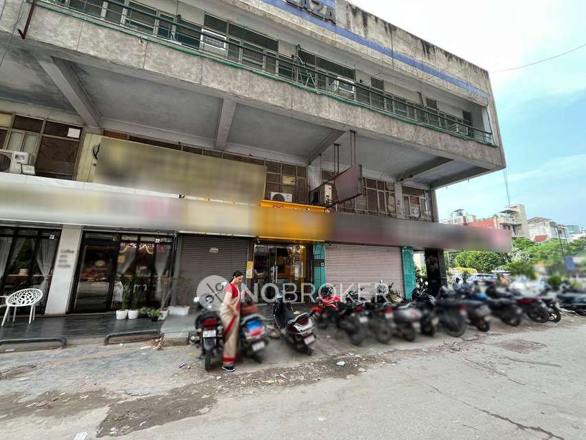 Shop in Anand Vihar, Delhi for Rent 