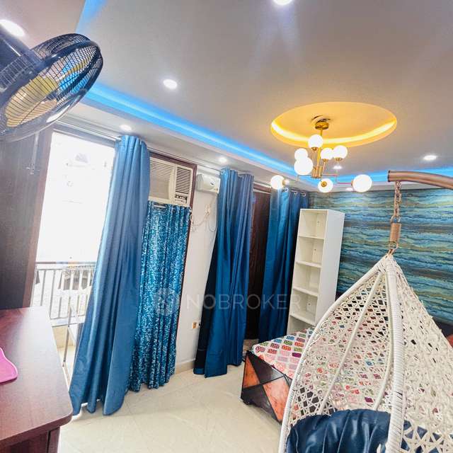 3 BHK Flat For Sale  In Govindpuri