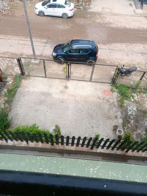 3 BHK Flat In Puri Vip Floors For Sale  In Sector 81