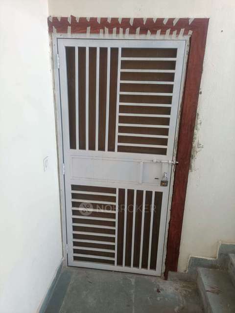 3 BHK Flat In Puri Vip Floors For Sale  In Sector 81