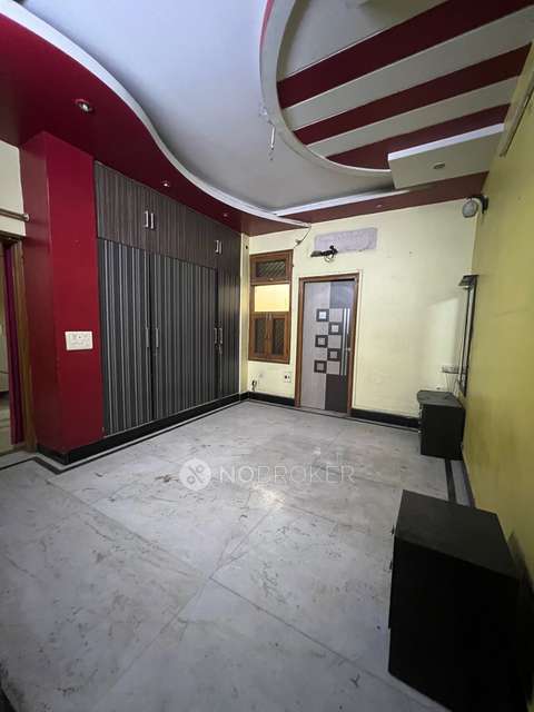 3 BHK Flat In Ghaziabad for Rent  In Patel Nagar
