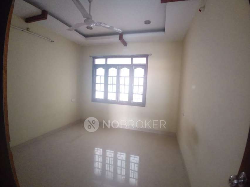 2 BHK Flat In Divine Blessing for Rent  In  Banjara Hills