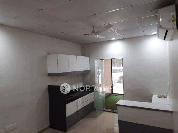 Office Space in Mukund Nagar, Pune for Rent 