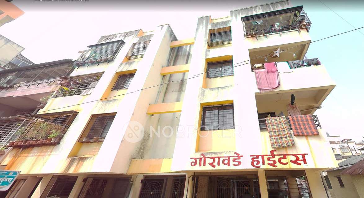 Shared Room for Female In 1 BHK  In Goravde Heights In Guruwar Peth