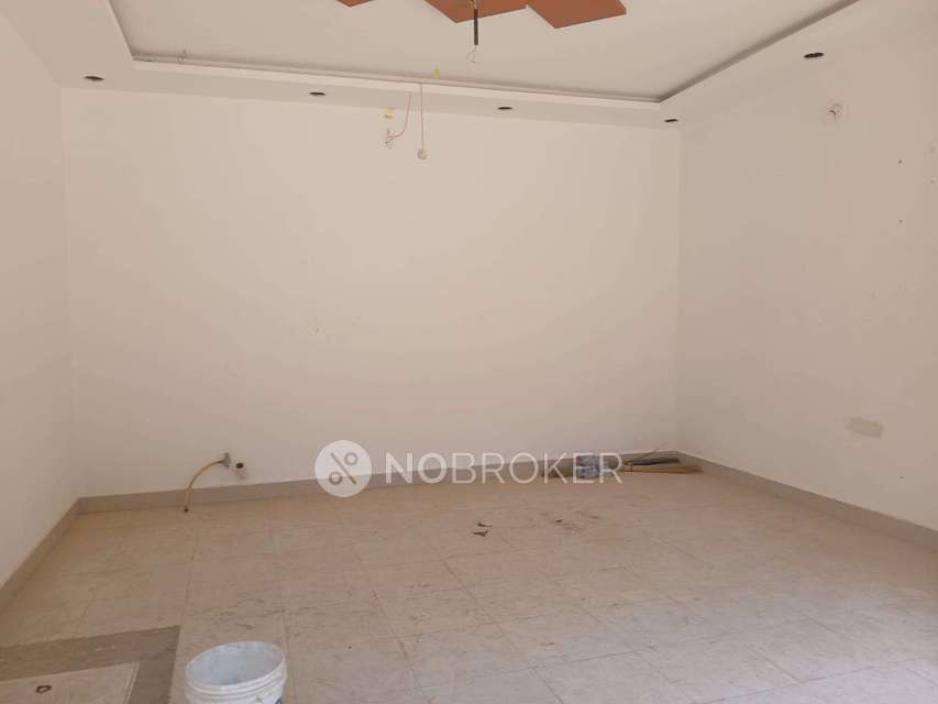 Shop in 3rd Main Road, Bangalore for Rent 