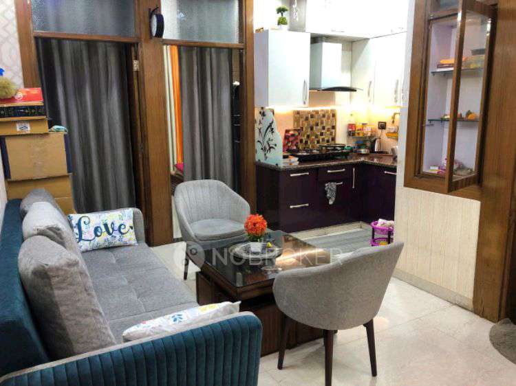 2 BHK Flat In Shukla Homes Niti Khand For Sale  In Niti Khand I, Indirapuram